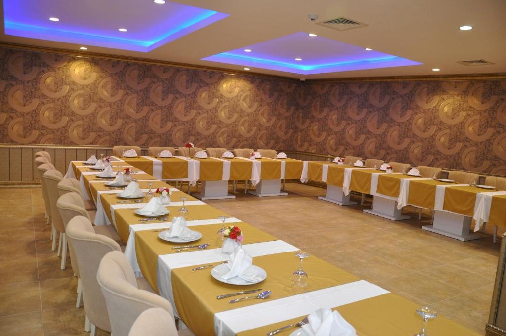 Gebze Palas Hotel Esterno foto