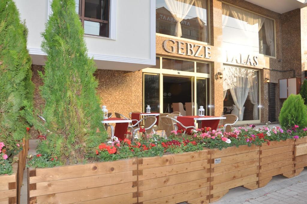 Gebze Palas Hotel Esterno foto